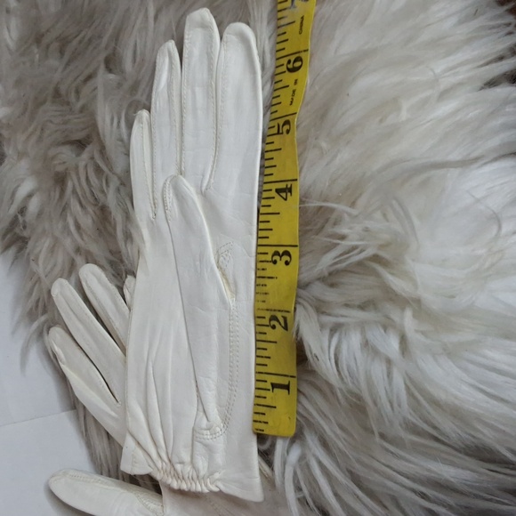 Vintage White Leather Ladies Soft Leather Gloves 6.5 - Picture 9 of 10